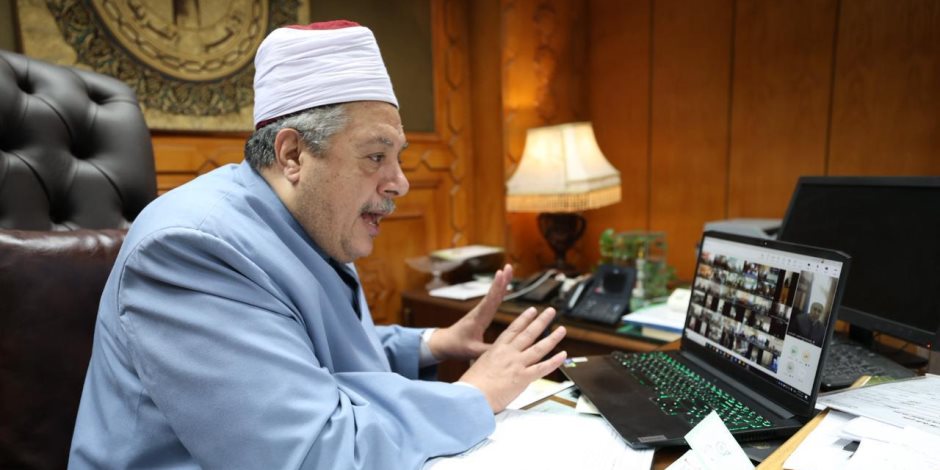 الشيخ أيمن عبدالغني والدكتور الشرقاوي يجتمعان برؤساء لجان الثانوية الأزهرية