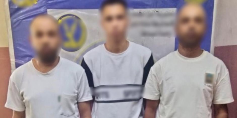 ضبط 3 متهمين بالتعدي على موظف بسلاح أبيض في منشأة ناصر