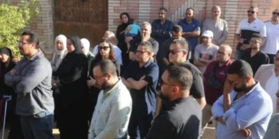 تشييع جثمان الزميل أحمد عادل إلى مثواه الأخير بمقابر العائلة بـ6 أكتوبر
