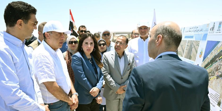 شريان مرورى جديد.. رئيس الوزراء يفتتح كوبرى الفريق أول سليمان عزت بالإسكندرية