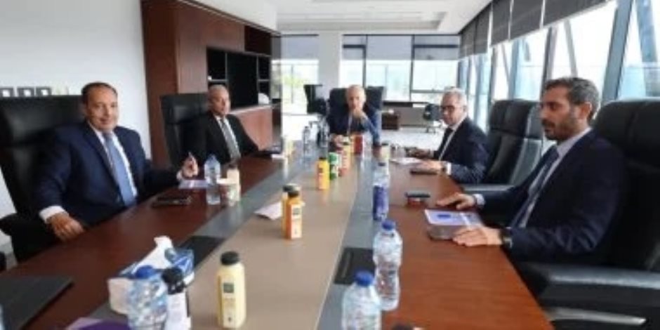 اتحاد الكرة يطالب بسرعة استيفاء تراخيص الأندية والأكاديميات للموسم الجديد لضمان مشاركتها الرسمية في المسابقات