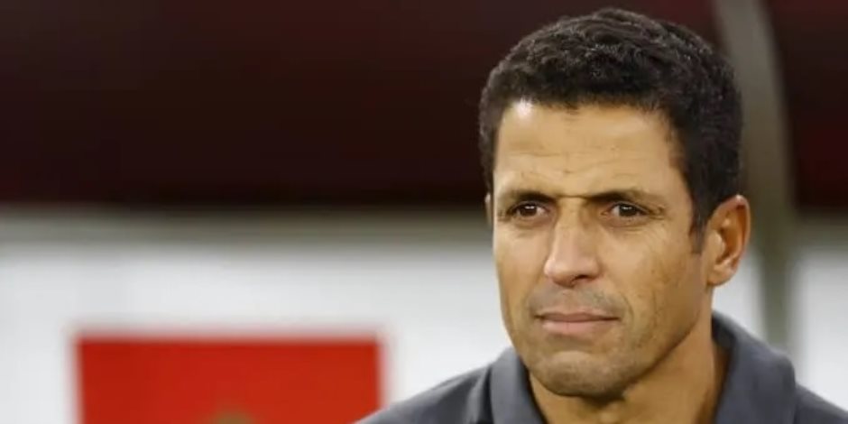 بعد رحيل توروب.. الأهلي يستعد للإعلان عن حسين عموتة مدربًا جديدًا