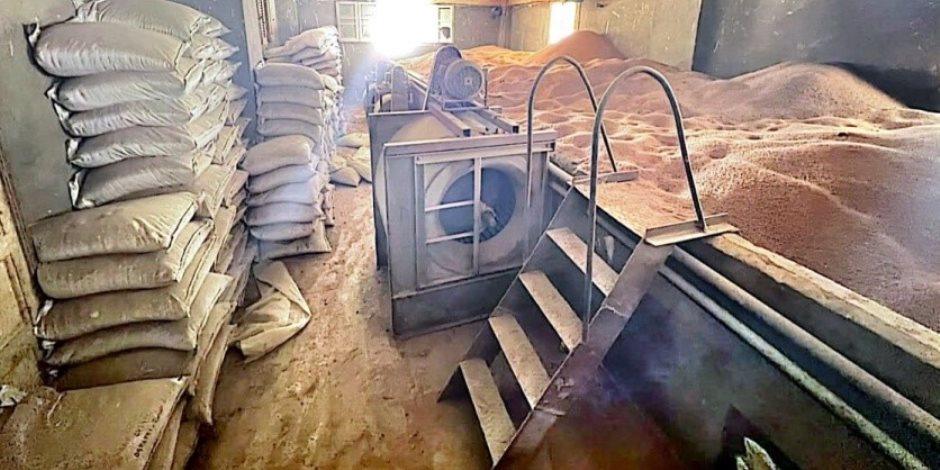 ضبط مصنع أعلاف غير مرخص يستخدم خامات مجهولة المصدر في المنوفية