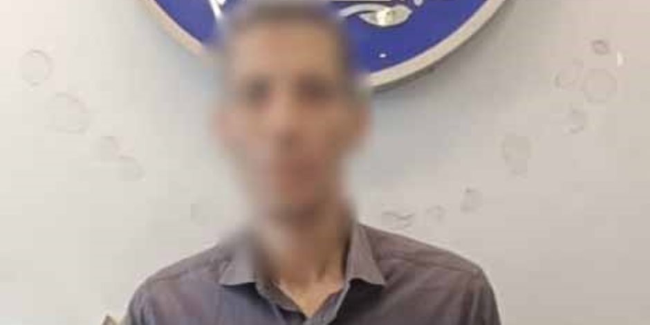 الداخلية تكشف ملابسات سرقة هاتف عاملة داخل صيدلية بعد تعرضها للإغماء وتضبط المتهم