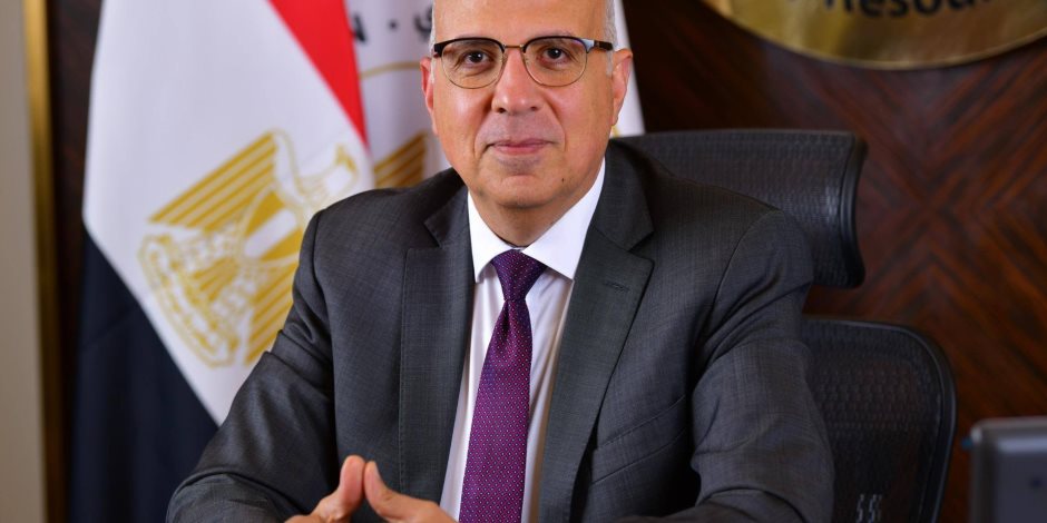وزير الري: التوسع في الاعتماد على التصنيع المحلي لتوفير قطع غيار محطات رفع المياه