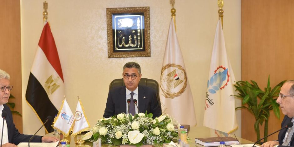 وزير التموين خلال اجتماع الجمعية العامة للشركة القابضة للصناعات الغذائية : تأمين احتياجات المواطنين من السلع الأساسية والحفاظ على مخزون استراتيجي آمن