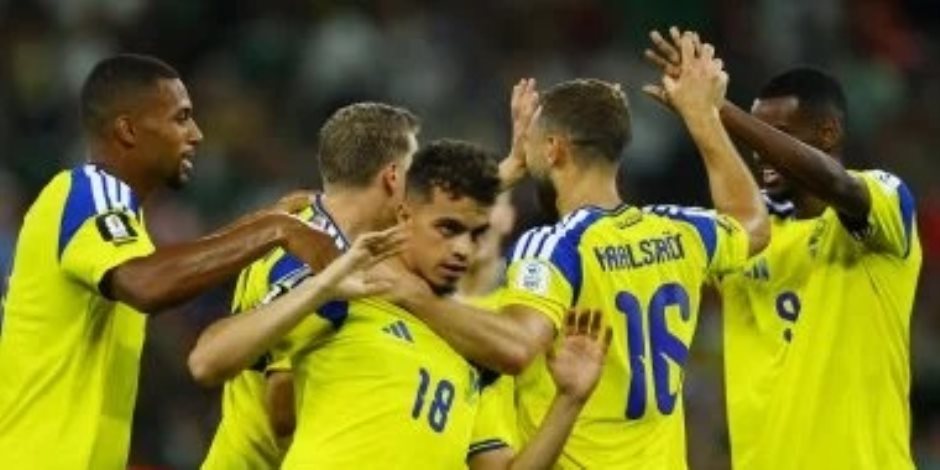 ياسين العيارى يرفض الاحتفال فى مباراة السويد ضد تونس .. اعرف الأسباب (فيديو)