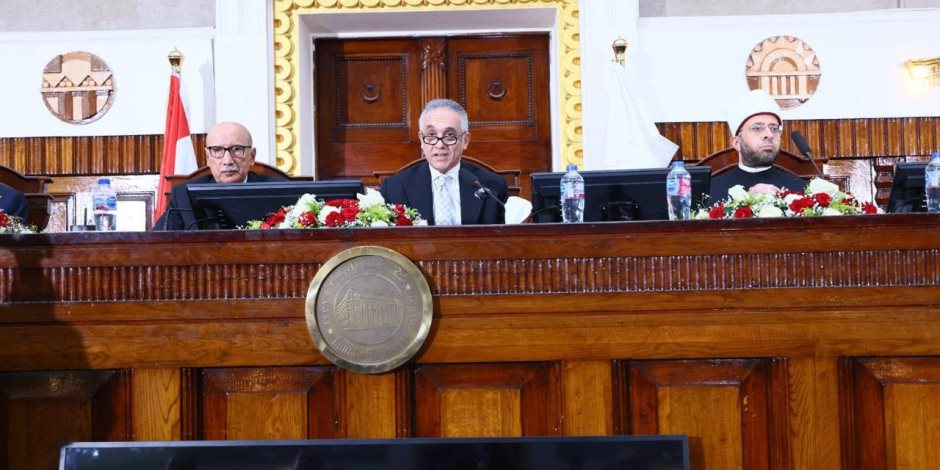 وزير العدل يشارك في احتفالية اليوبيل الذهبي لنيابة النقض بدار القضاءالعالي.. "صور"