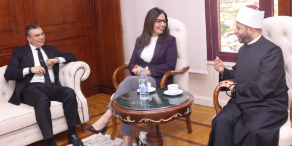 الأزهري: معركة مواجهة التطرف انتقلت إلى الفضاء الإلكتروني.. والثقافة تطلق مشروع "الثقافة حياة" خلال أسابيع