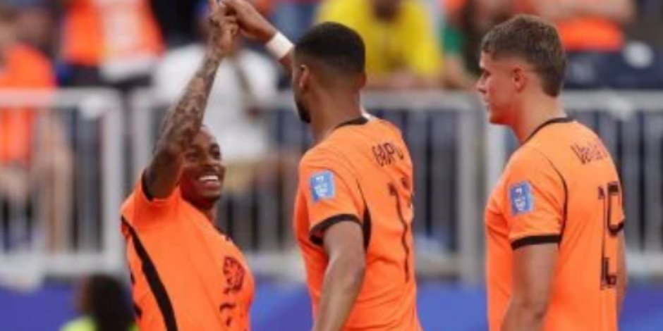 هولندا تكتسح السويد بخماسية وتقترب من التأهل في كأس العالم 2026