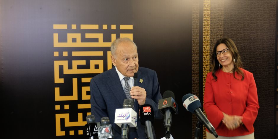 رقمنة مئات الآلاف من الوثائق  .. أبو الغيط يفتتح متحف جامعة الدول العربية لتوثيق الذاكرة الرقمية والتاريخية للأمة