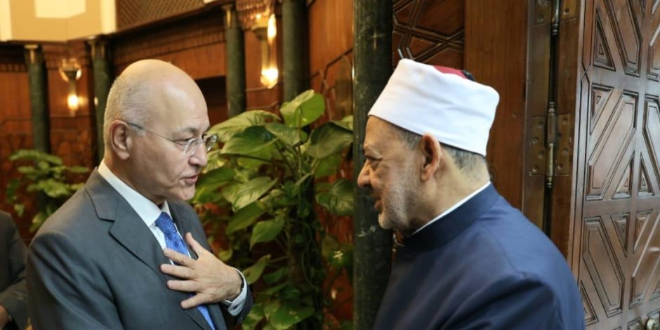 شيخ الأزهر والمفوض السامي للأمم المتحدة لشؤون اللاجئين يبحثان تعزيز التعاون لدعم حقوق اللاجئين والنازحين