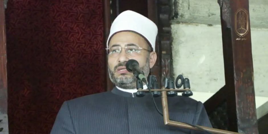خطيب الجامع الأزهر: المجتمع الذي يسكت عن وجود الطبقية يكتب شهادة وفاته بيده