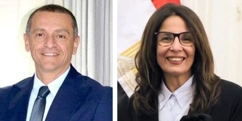 وزيرة الثقافة ومحافظ أسوان يطلقان حزمة أنشطة لبناء الوعى ونشر البهجة