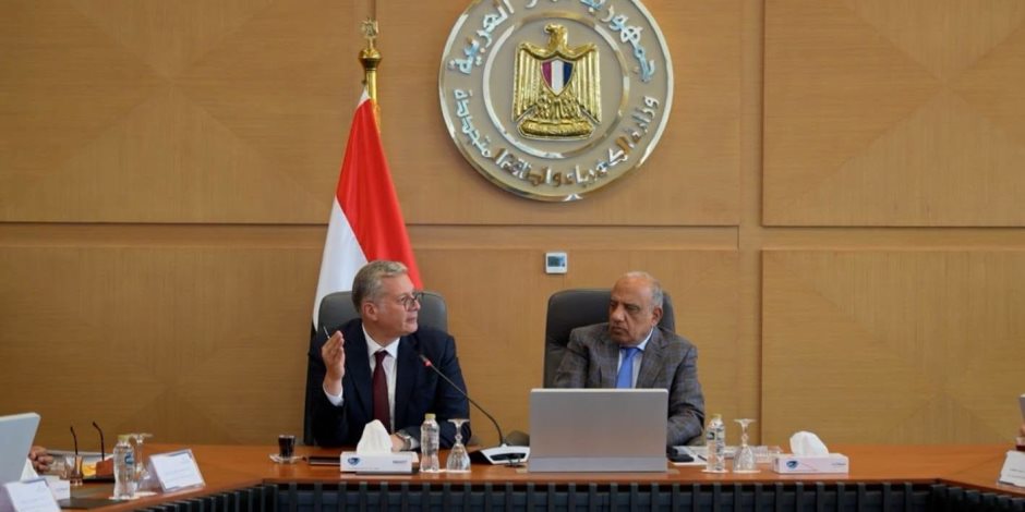 وزيرا الكهرباء والبترول يبحثان خطة العمل المشترك خلال فصل الصيف لمجابهة ارتفاع الأحمال