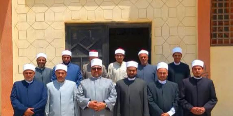 "ادخلوا مصر آمنين".. قافلة دعوية مشتركة بين الأزهر والأوقاف تجوب مساجد بئر العبد بشمال سيناء(صور) 