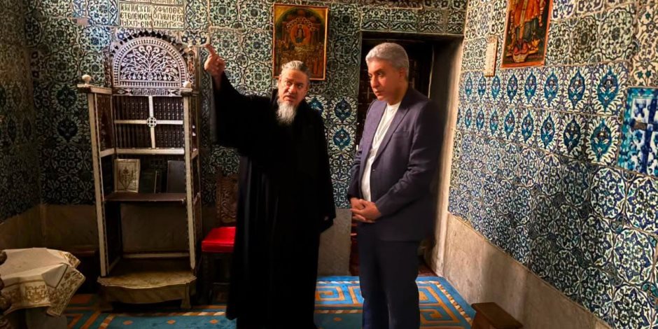 وزير السياحة يوجّه بسرعة الإنتهاء من أعمال ترميم دير سانت كاترين 