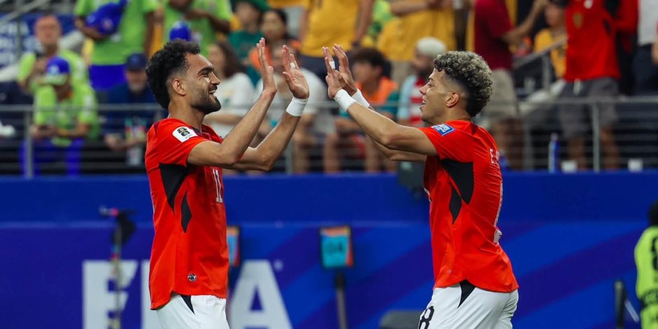 إمام عاشور يدخل تاريخ منتخب مصر.. ثالث لاعب يسجل هدفين في كأس العالم