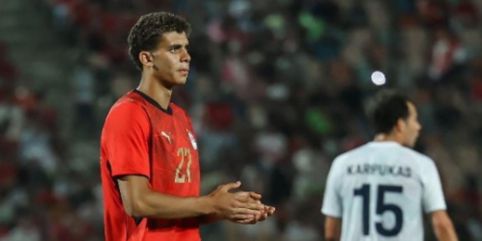 حمزة عبد الكريم بديلاً لمرموش أمام أستراليا بالشوط الإضافى الثاني