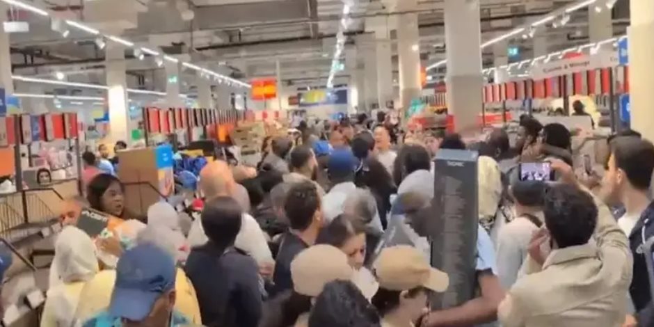 أشد موجات الحر .. حرب شوارع في فرنسا لشراء مراوح وتكييفات