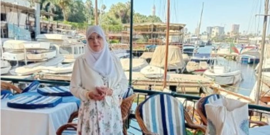 شمس البارودى بإطلالة أنيقة وهادئة تخطف الأنظار فى أحدث ظهور