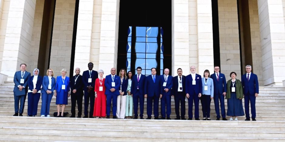 بدء أعمال اجتماعات القمة العاشرة لرؤساء البرلمانات بالعاصمة الجديدة