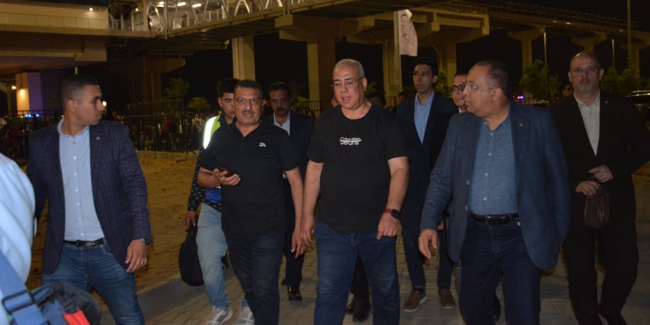 بتوجيهات كامل الوزير .. قيادات النقل تتابع انتظام تشغيل المونوريل خلال مباراة مصر وأستراليا بالفان زون