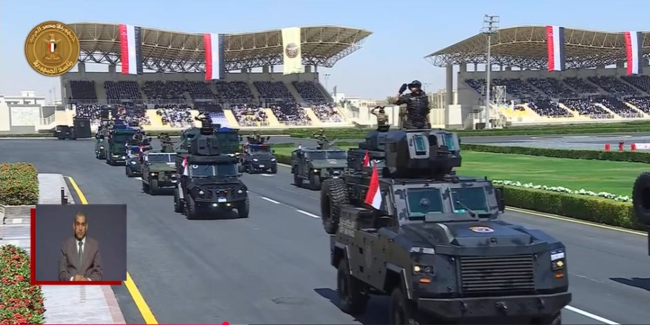 "في اصطفاف إدارة الأزمات".. وزارة الداخلية تضع السيناريوهات الطارئة تحت السيطرة (صور)