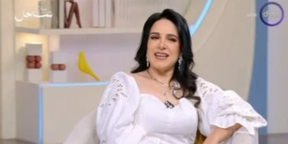ميرنا وليد: لو عاد الزمن لاستثمرت شهرتي بشكل أفضل.. وحلمت أكون صحفية