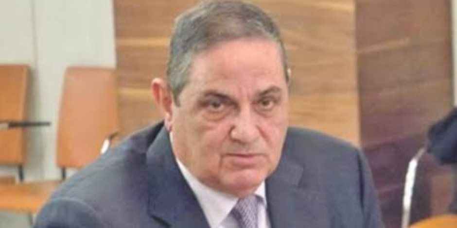 منع رجل الأعمال محمد الخشن و22 آخرين من التصرف في أموالهم