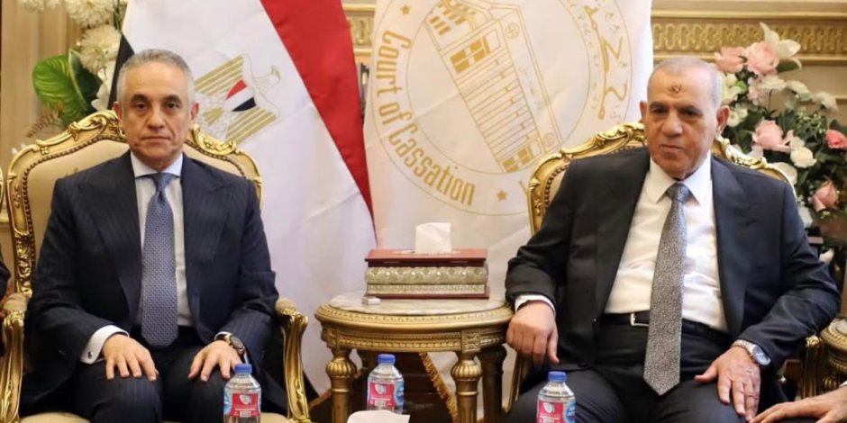 وزير العدل يهنئ مجلس القضاء الأعلى بتشكيله الجديد ويشهد توقيع بروتوكول لتطوير منظومة العدالة
