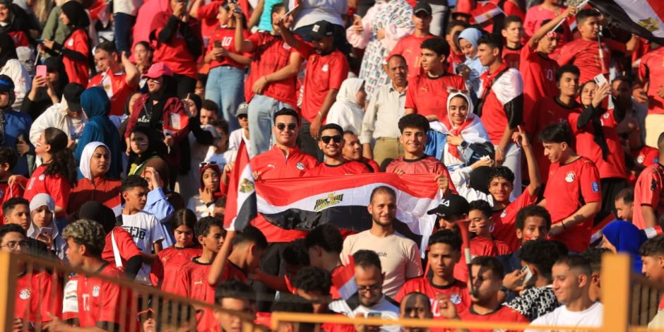 بدء توافد الجماهير المصرية إلى استاد القاهرة للمشاركة في احتفالية منتخب مصر