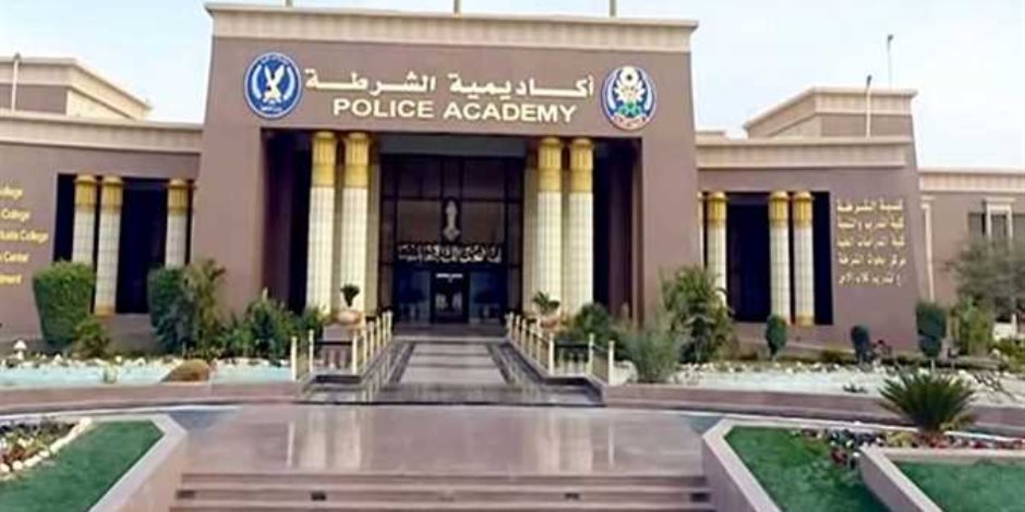 فرصة لخريجي الحقوق.. الداخلية تفتح باب الالتحاق بقسم الضباط المتخصصين