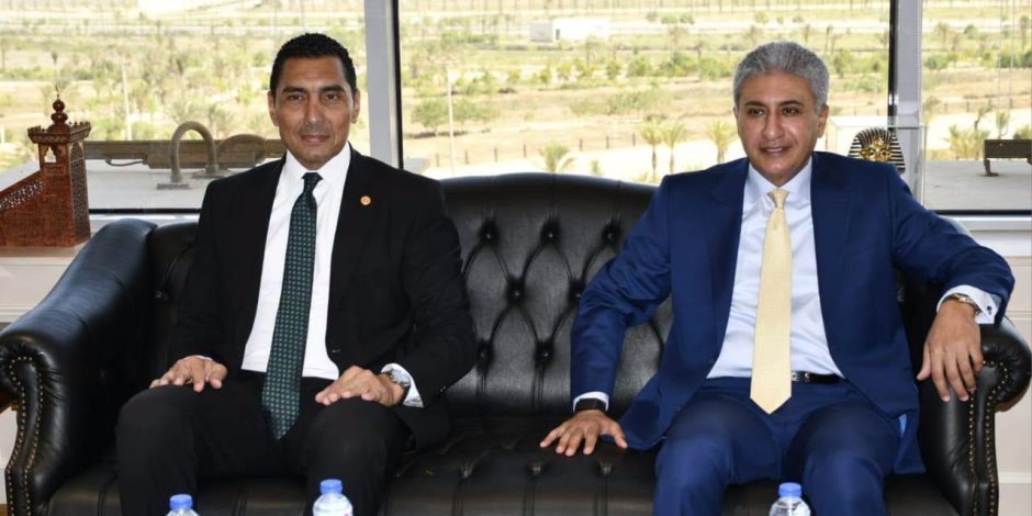 وزيرا السياحة والرياضة يبحثان تعظيم الاستفادة من المنشآت الرياضية والشبابية