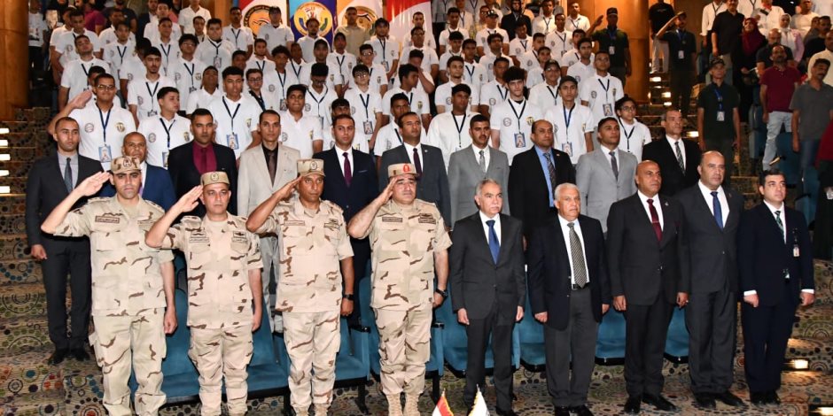 إدارة التجنيد والتعبئة تسلم شهادات الإعفاء من التجنيد لمرضى مستشفى سرطان 57357 