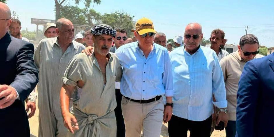 وزير الري يتابع ميدانيًا شكاوى المنتفعين ويتفقد ترعة الفولي ومحطة رفع صان الحجر بالشرقية