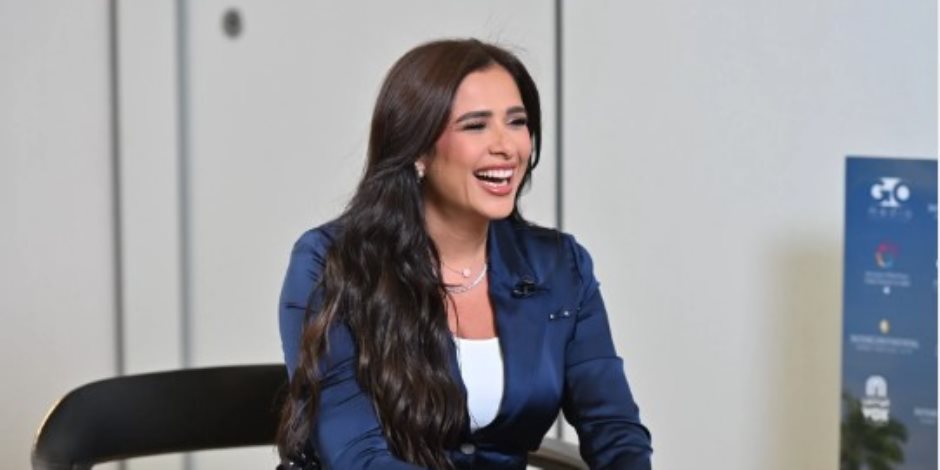 أحمد السقا وياسمين عبد العزيز يحتفلان بعرض «خلي بالك من نفسك» في دبي