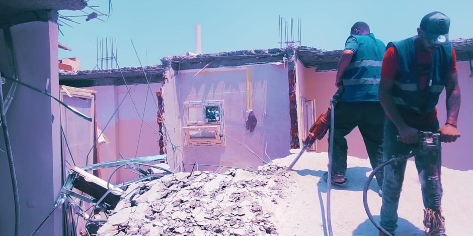 وزيرة التنمية المحلية: رصد 3 عقارات مخالفة بالغربية والبدء فى تنفيذ الإزالة لها وإحالة المختصين للتحقيق 