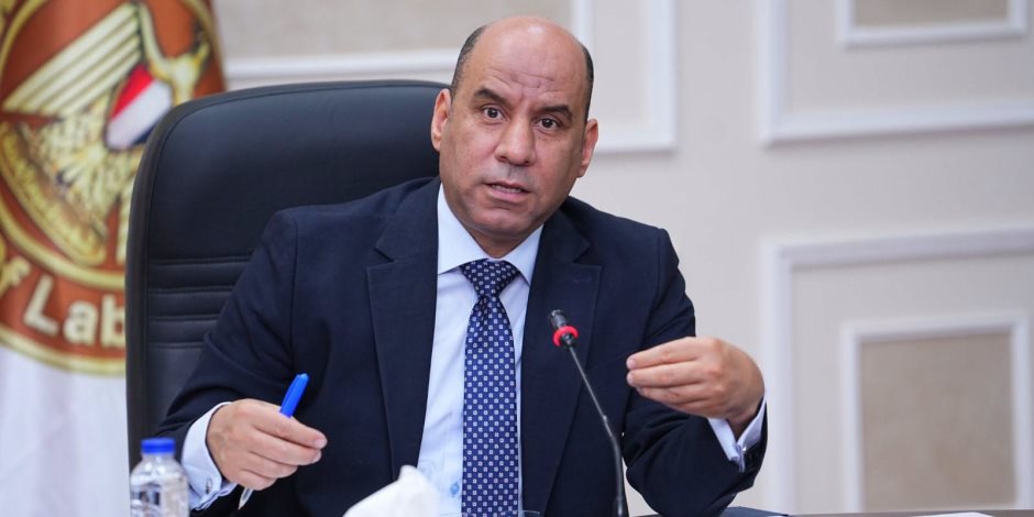 وزير العمل: الخميس المقبل إجازة رسمية مدفوعة الأجر للعاملين بالقطاع الخاص بمناسبة عيد ثورة 23 يوليو