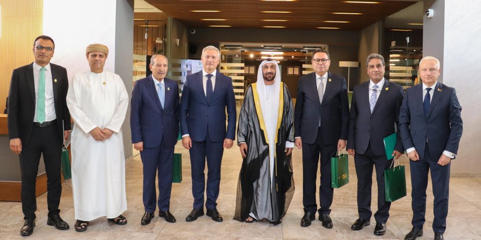 رئيس البرلمان العربي يبحث مع قيادة بورصة السلع البيلاروسية العالمية آليات فتح آفاق جديدة للتجارة والاستثمار بين بيلاروس والدول العربية