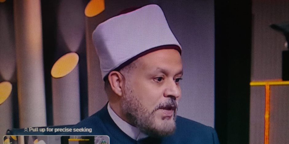 هل يصلح الذكاء الاصطناعي للفتوى؟ د. مصطفى عبد الكريم يحذر: أداة مساعدة لا تُغني عن المفتي