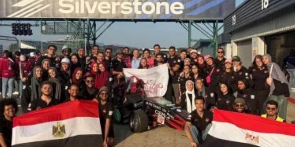 5 جوائز من إنجلترا.. فريق هندسة عين شمس يتوج بإنجاز عالمي في الذكاء الاصطناعي