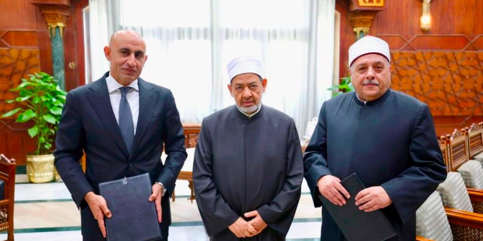 شيخ الأزهر يستقبل وزير التربية والتعليم ويؤكد: الاعتزاز باللغة العربية ركيزةٌ للحفاظ على الهوية