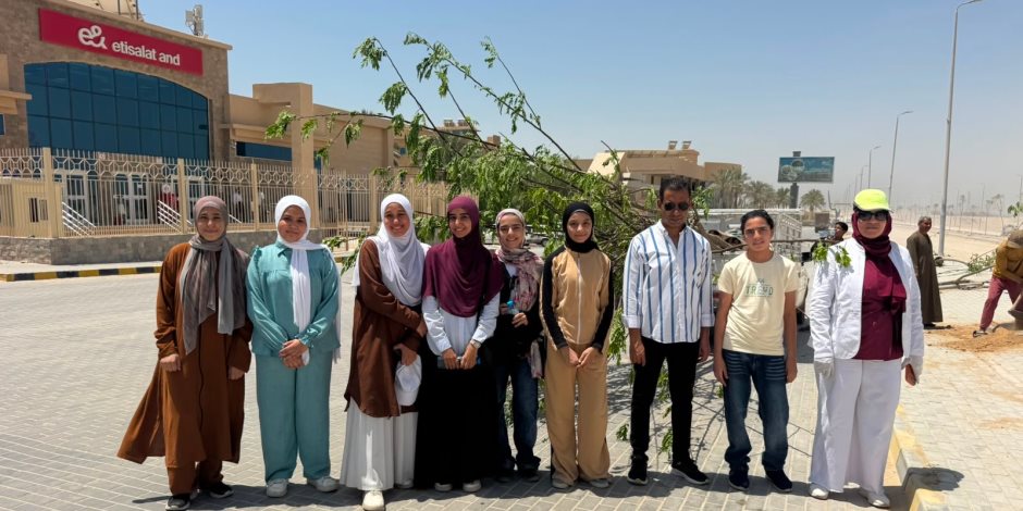 وزيرة الإسكان تتابع موقف المشروعات وأعمال التطوير ورفع كفاءة الخدمات بمدن الصعيد الجديدة