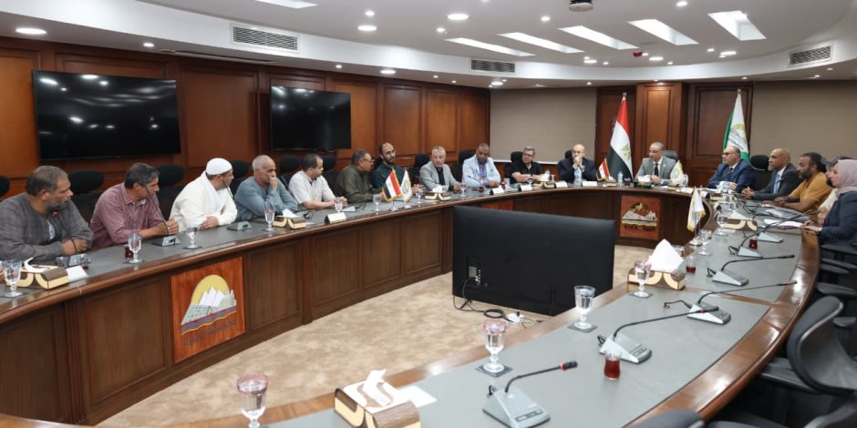 محافظ الجيزة: تسريع إجراءات تقنين أراضى الدولة وتيسيرات للمواطنين الجادين