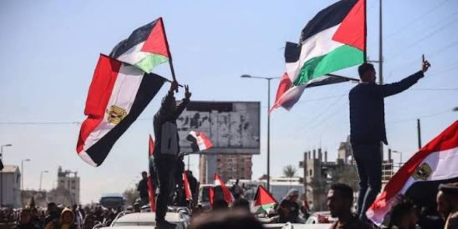 سياسيون: مصر  صنعت السلام وفتحت الطريق لإعادة إعمار غزة وإتفاق وقف إطلاق النار عكس ثقل الدولة المصرية إقليميا ودوليا 
