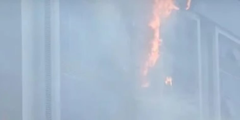 التحريات الأولية .. جهاز تكييف وراء اشتعال حريق بمستشفى التأمين الصحي بمدينة نصر.. صور