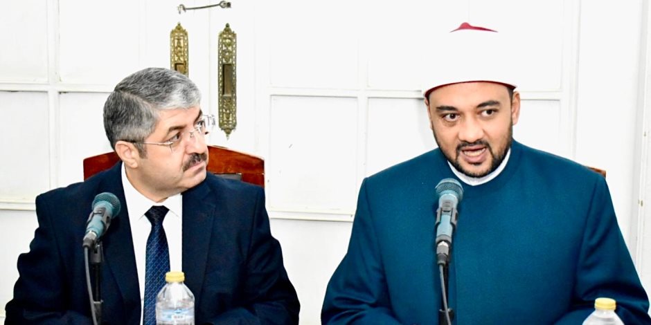 الأعلى للشؤون الإسلامية يعقد ورشة العلاقات الخارجية الثامنة بمشاركة وفد طلابي من نيجيريا