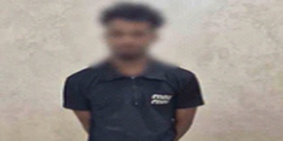 ضبط متهم ظهر في فيديو يحمل سلاح أبيض ويمارس أعمال البلطجة بالمنوفية