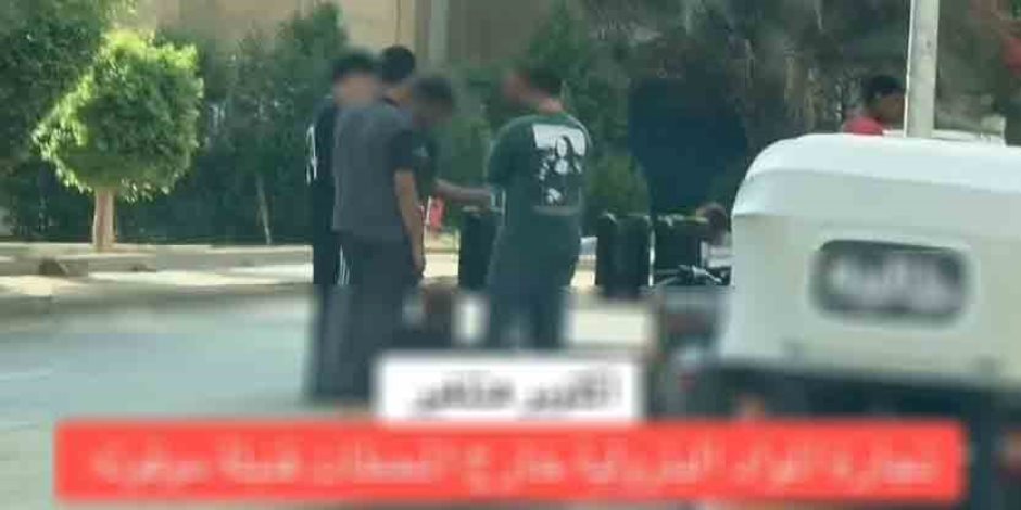كشف ملابسات بيع شخصين "جراكن" معبئة بالمواد البترولية في أكتوبر بالجيزة